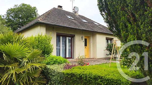 Maison à vendre  5 pièces - 82,50 m 2   BERNAY  - 27