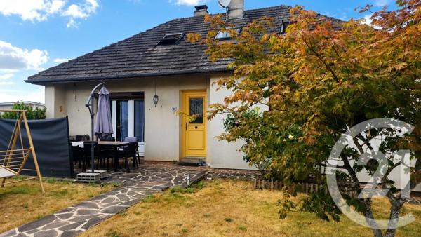 Maison à vendre  5 pièces - 82,50 m 2   BERNAY  - 27