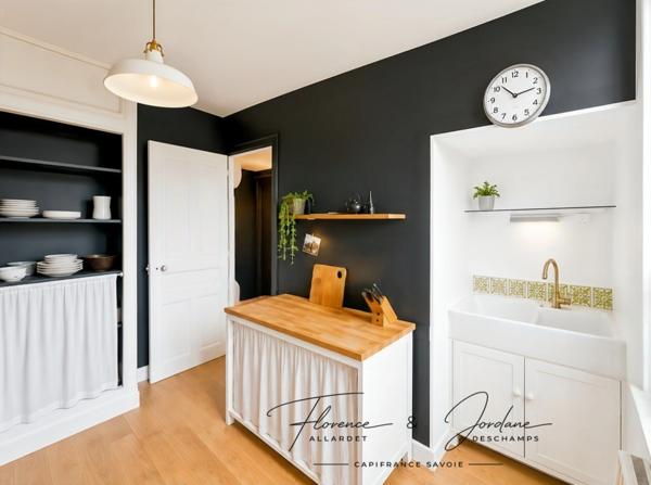 AIX-LES-BAINS – DUPLEX DE CHARME À QUELQUES PAS DU PETIT PORT ET DU LAC DU BOURGET