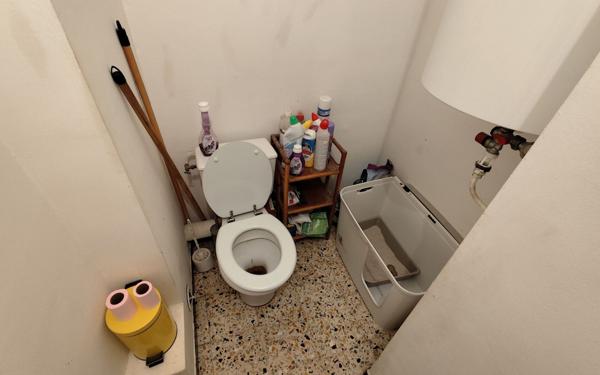 Appartement à vendre    1 pièce • 43,98 m2 Remoulins