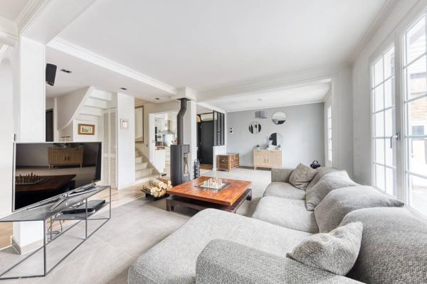 Maison Roissy En Brie 5 pièce(s) 109.9 m2