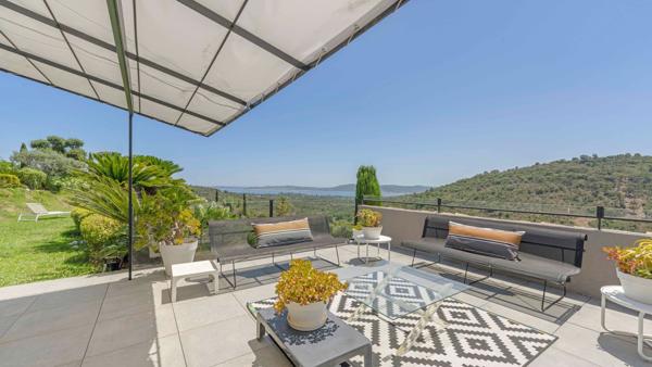 Vente Villa de luxe Grimaud 8 Pièces 323 m²