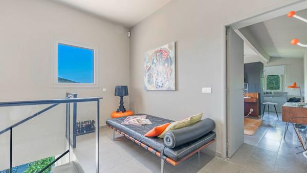 Vente Villa de luxe Grimaud 8 Pièces 323 m²