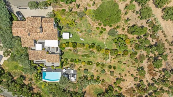 Vente Villa de luxe Grimaud 8 Pièces 323 m²