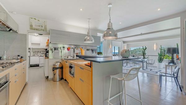 Vente Villa de luxe Grimaud 8 Pièces 323 m²