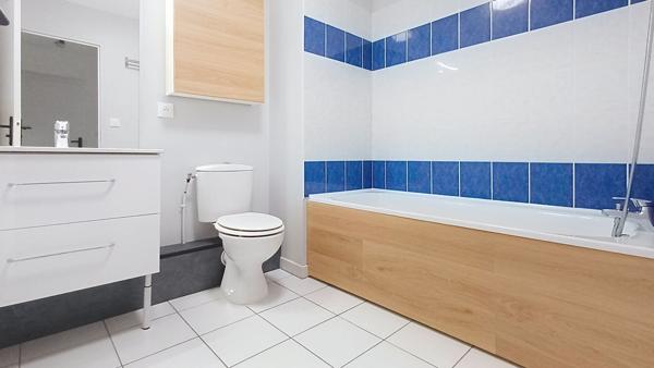 Location maison La Roche Sur Yon : 950 € - AJP Immobilier La Roche-sur-Yon