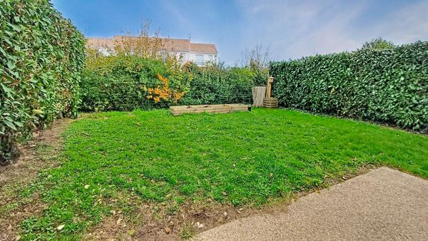 Location maison La Roche Sur Yon : 950 € - AJP Immobilier La Roche-sur-Yon