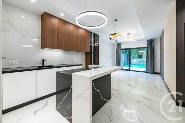 Appartement F4 à vendre  5 pièces - 82,26 m2 LA VARENNE ST HILAIRE - 94