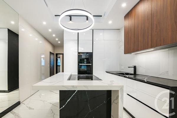 Appartement F4 à vendre  5 pièces - 82,26 m2 LA VARENNE ST HILAIRE - 94