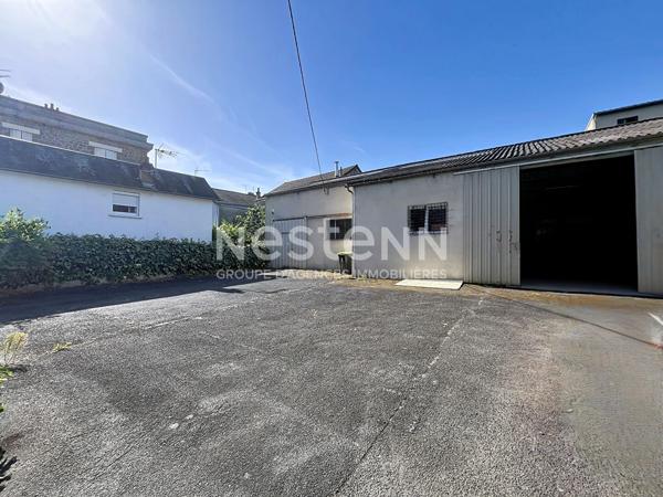 Entrepôt / local industriel Brive La Gaillarde 240 m2-toilettes-parking