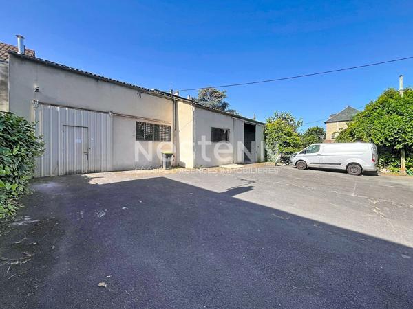 Entrepôt / local industriel Brive La Gaillarde 240 m2-toilettes-parking