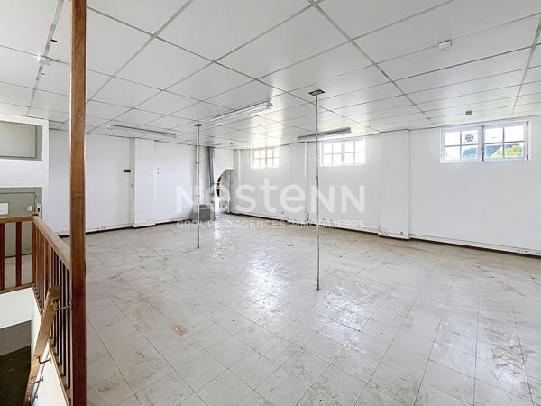 Entrepôt / local industriel Brive La Gaillarde 240 m2-toilettes-parking