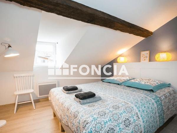 Location Appartement meublé 2 pièces 40.8 m² - 5 PLACE DU CODERC Perigueux 24000