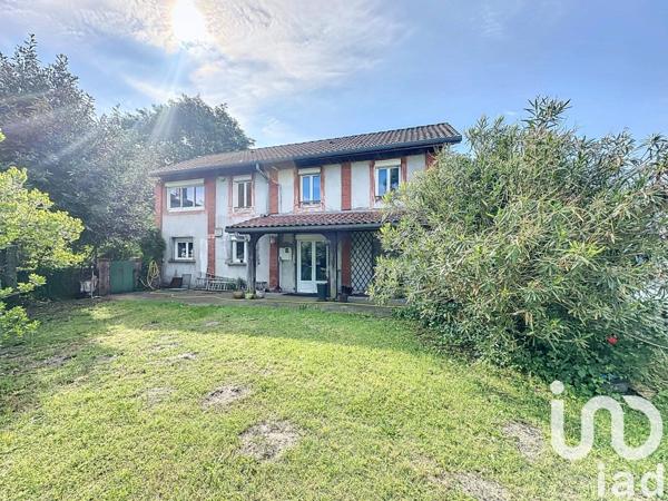 Maison traditionnelle 6 pièces de 157 m² à Bénesse-Maremne (40230)