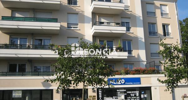 Location Appartement 4 pièces 83.88 m² - Le Plessis-trévise 94420