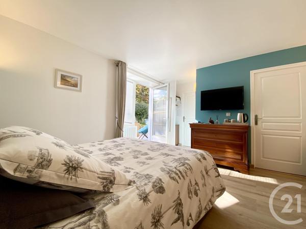 Maison à vendre  10 pièces - 224,50 m2 LES AVENIERES VEYRINS THUELLIN - 38