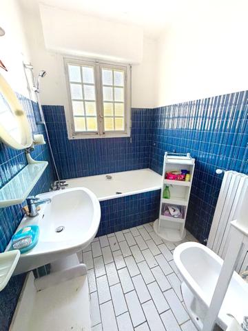 GRANDE MAISON FAMILIALE VERNIOLLE SUR PARCELLE DE 3 000 M² AVEC PISCINE ET VUE PYRÉNÉES