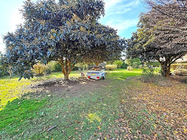 GRANDE MAISON FAMILIALE VERNIOLLE SUR PARCELLE DE 3 000 M² AVEC PISCINE ET VUE PYRÉNÉES