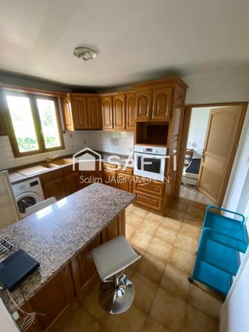 Maison vendue louée 6 350€/mois, idéal investisseur !