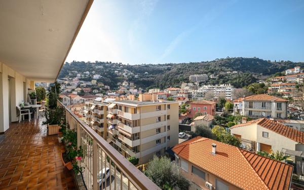 Appartement à vendre    5 pièces • 122 m2 Nice
