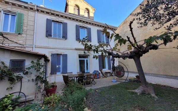 Maison à vendre    3 pièces • 70 m2 Avignon