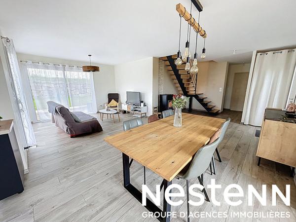 A Vendre: Magnifique Villa avec Terrasses et Garage à Crêches-sur-Saône (71680)