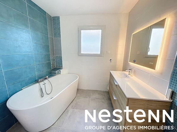 A Vendre: Magnifique Villa avec Terrasses et Garage à Crêches-sur-Saône (71680)