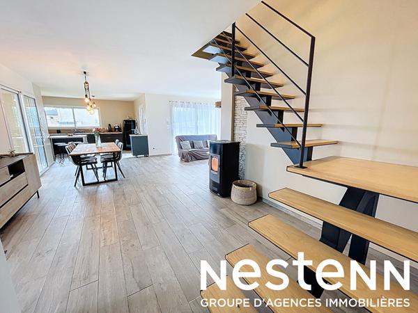 A Vendre: Magnifique Villa avec Terrasses et Garage à Crêches-sur-Saône (71680)