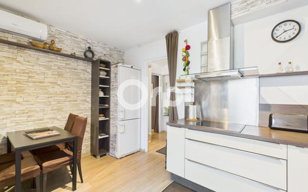 Maison à vendre    6 pièces • 220 m2 Mandelieu-la-Napoule