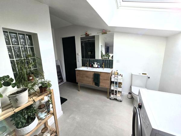 Maison 4 chambres Terrasse, dépendances et calme absolu