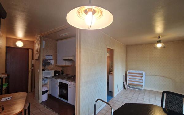 Appartement à vendre    1 pièce • 29,41 m2 Neuilly-Plaisance