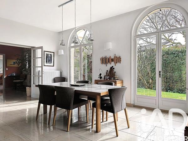 Maison à vendre 7 pièces 226 m² Verrières-le-Buisson