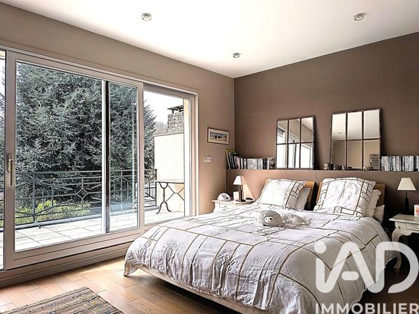 Maison à vendre 7 pièces 226 m² Verrières-le-Buisson