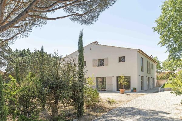 Vente Villa de luxe Grimaud 8 Pièces 300 m²