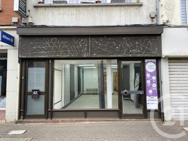 Immeuble à vendre  170 m 2   GUISE  - 02