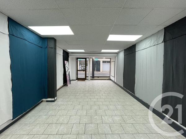 Immeuble à vendre  170 m 2   GUISE  - 02