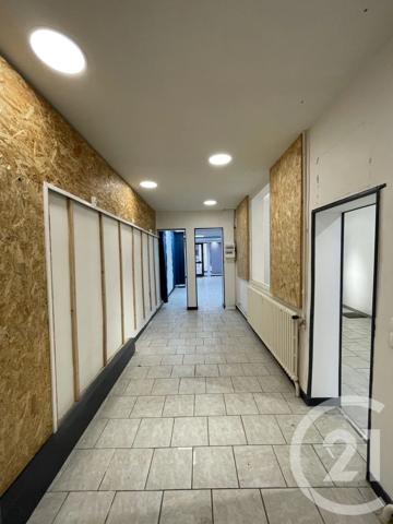 Immeuble à vendre  170 m 2   GUISE  - 02