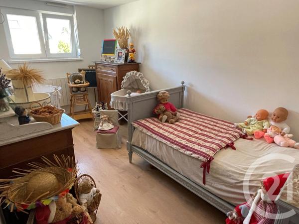 Immeuble à vendre  170 m 2   GUISE  - 02