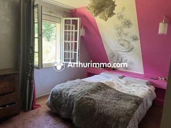 Vente                                                      Propriété
                        
                                         215 m2                     à Bagnoles-de-l'Orne-Normandie