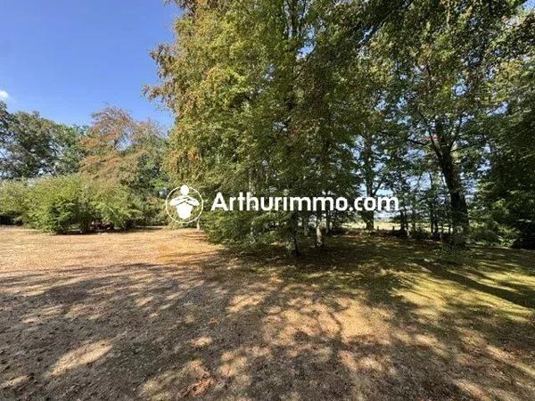 Vente                                                      Propriété
                        
                                         215 m2                     à Bagnoles-de-l'Orne-Normandie
