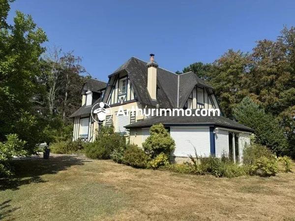 Vente                                                      Propriété
                        
                                         215 m2                     à Bagnoles-de-l'Orne-Normandie