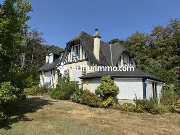 Vente                                                      Propriété
                        
                                         215 m2                     à Bagnoles-de-l'Orne-Normandie