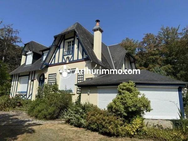 Vente                                                      Propriété
                        
                                         215 m2                     à Bagnoles-de-l'Orne-Normandie