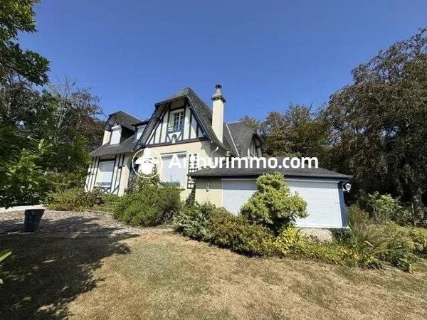 Vente                                                      Propriété
                        
                                         215 m2                     à Bagnoles-de-l'Orne-Normandie