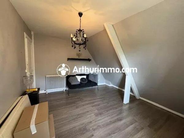 Vente                                                      Propriété
                        
                                         215 m2                     à Bagnoles-de-l'Orne-Normandie