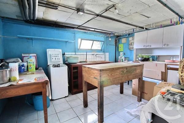 Maison à vendre  4 pièces - 79,85 m 2   CHATEAU THIERRY  - 02