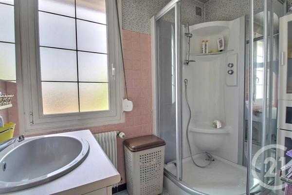 Maison à vendre  4 pièces - 79,85 m 2   CHATEAU THIERRY  - 02