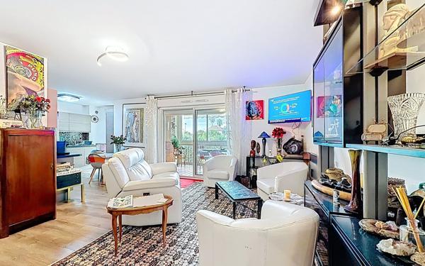 Appartement à vendre    3 pièces • 89,80 m2 Mougins