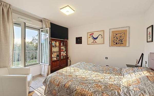 Appartement à vendre    3 pièces • 89,80 m2 Mougins