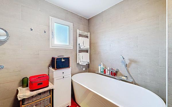 Appartement à vendre    3 pièces • 89,80 m2 Mougins